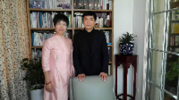 曹文轩:建议儿童在家长的引导下读打精神底子的书 曹文轩:建议儿童在家长的引导下读打精神底子的书