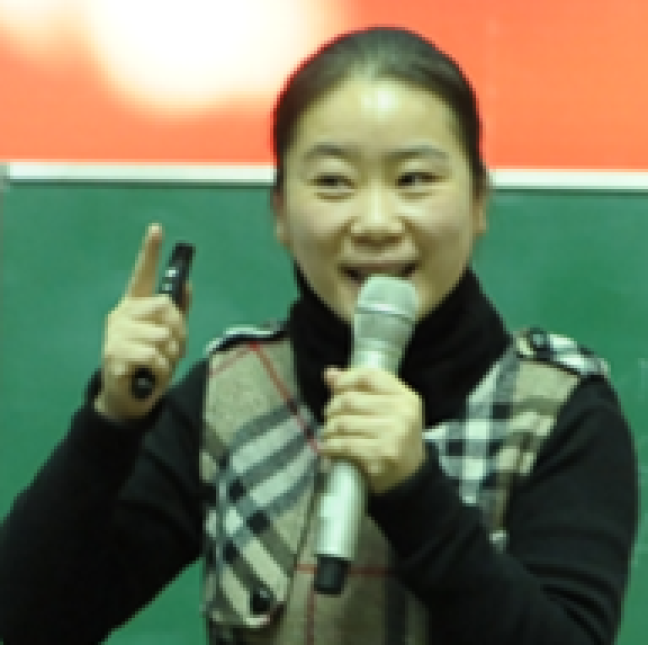 张莉