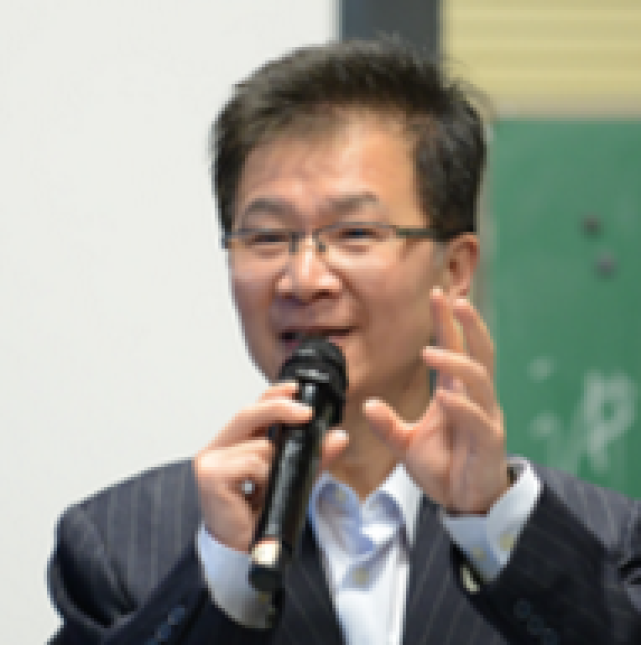 朱震国