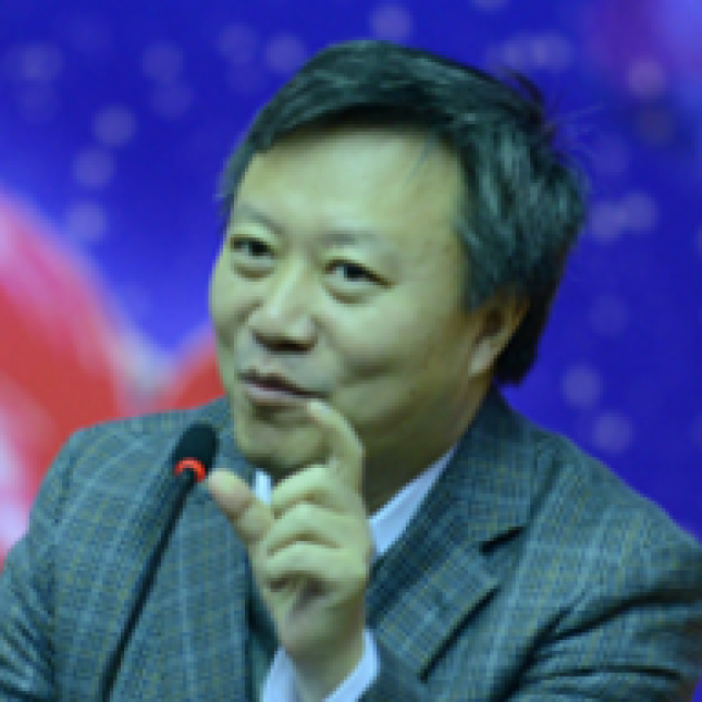 张华 张华