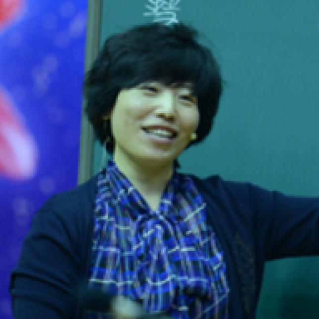 张向华 张向华