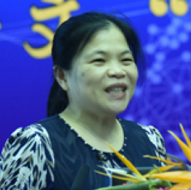 邹敦怜