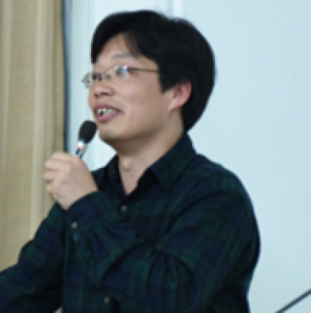 张新春