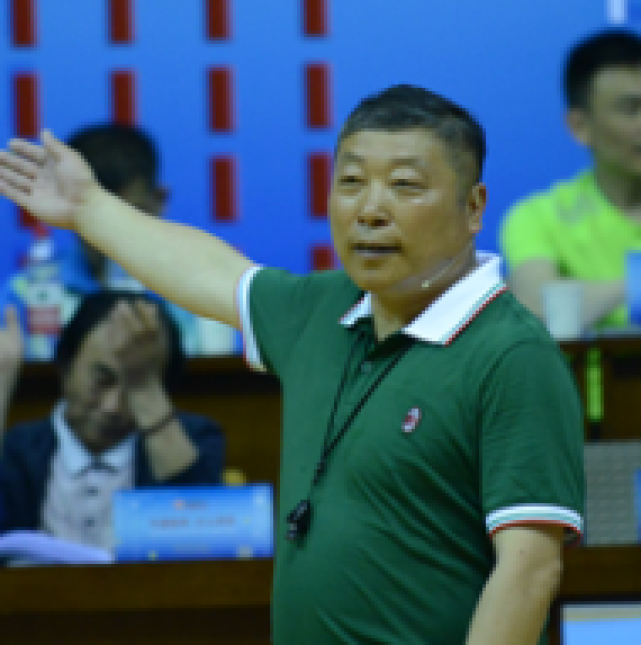 冯小杰