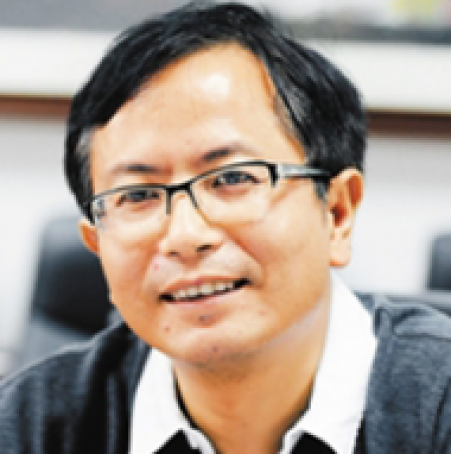 柳中平