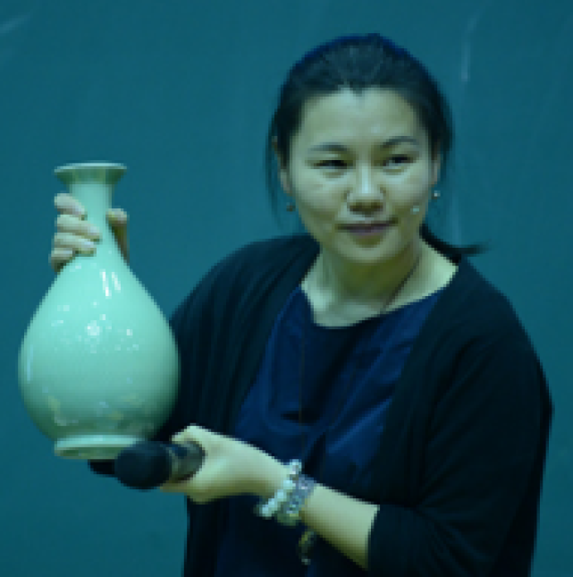 姜冰洁