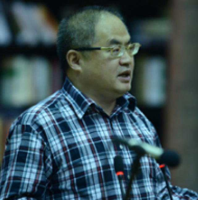 鲁子问
