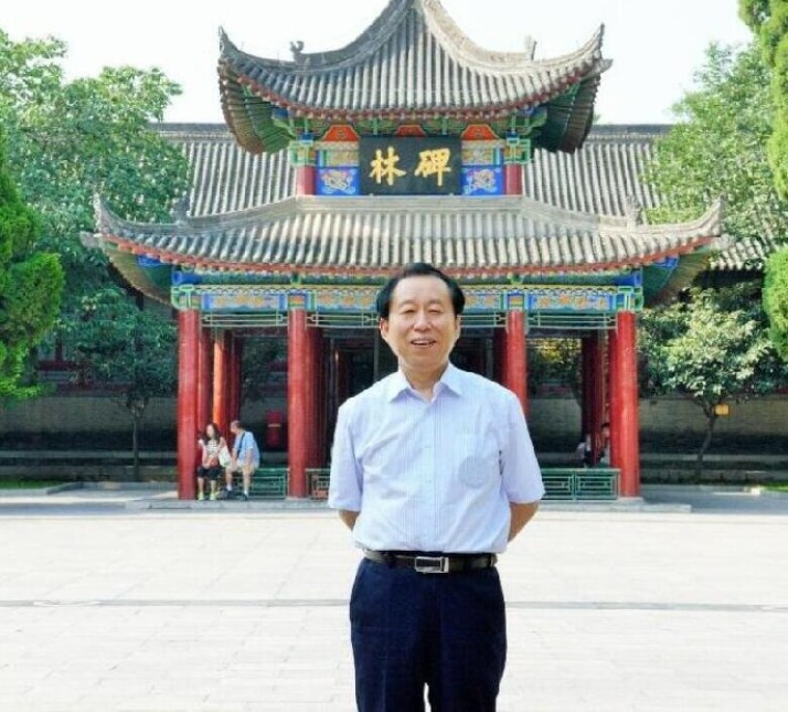 赵士英 赵士英