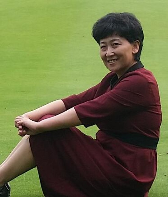 李虹霞